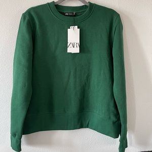 Zara green crewneck Women’s M